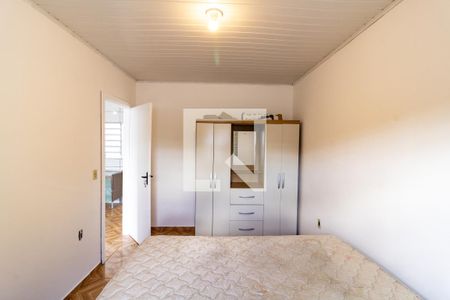 Quarto de casa para alugar com 1 quarto, 70m² em Medianeira, Porto Alegre