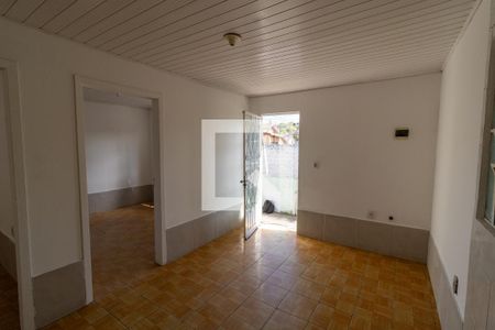 Sala/Cozinha de casa para alugar com 2 quartos, 75m² em Medianeira, Porto Alegre