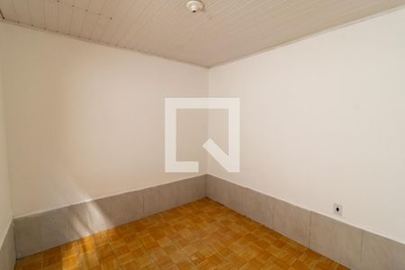 Quarto 2 de casa para alugar com 2 quartos, 75m² em Medianeira, Porto Alegre