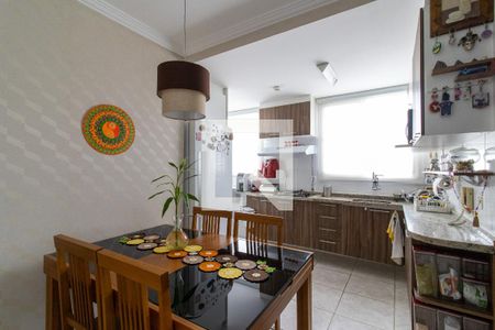 Apartamento à venda com 66m², 2 quartos e 1 vaga Apartamento à venda com 66m², 2 quartos e 1 vagaCozinha