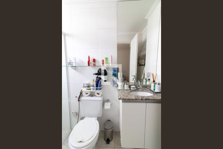Apartamento à venda com 66m², 2 quartos e 1 vaga Apartamento à venda com 66m², 2 quartos e 1 vagaBanheiro