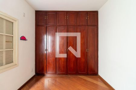 Quarto 1 de casa à venda com 3 quartos, 184m² em Vila Hamburguesa, São Paulo