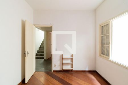 Quarto 1 de casa à venda com 3 quartos, 184m² em Vila Hamburguesa, São Paulo