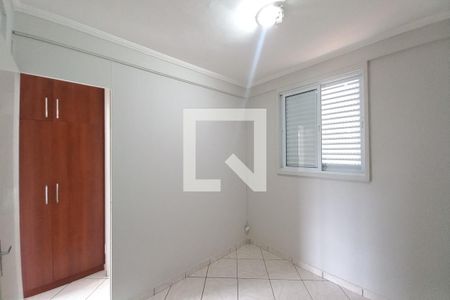 Quarto 2 de apartamento à venda com 2 quartos, 53m² em Parque Residencial Vila União, Campinas