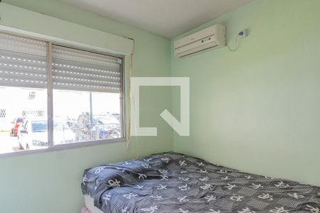 Quarto 1 de apartamento à venda com 2 quartos, 33m² em Santo Antônio, Porto Alegre