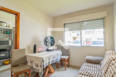 Sala de apartamento à venda com 2 quartos, 33m² em Santo Antônio, Porto Alegre