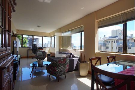 Sala de apartamento à venda com 3 quartos, 107m² em Bela Vista, Porto Alegre