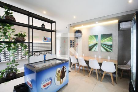 Studio à venda com 26m², 1 quarto e 1 vaga Studio à venda com 26m², 1 quarto e 1 vagaÁrea comum - Mercado