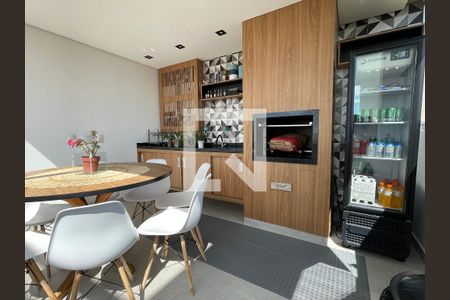 Apartamento à venda com 190m², 3 quartos e 3 vagas Apartamento à venda com 190m², 3 quartos e 3 vagasCobertura