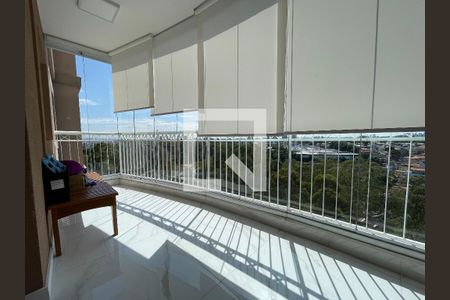Apartamento à venda com 190m², 3 quartos e 3 vagas Apartamento à venda com 190m², 3 quartos e 3 vagasVaranda da Sala