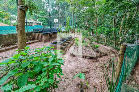 Apartamento à venda com 190m², 3 quartos e 3 vagas Apartamento à venda com 190m², 3 quartos e 3 vagasHorta