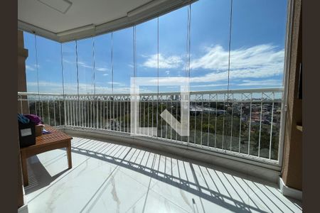 Apartamento à venda com 190m², 3 quartos e 3 vagas Apartamento à venda com 190m², 3 quartos e 3 vagasVaranda da Sala