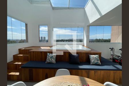 Apartamento à venda com 190m², 3 quartos e 3 vagas Apartamento à venda com 190m², 3 quartos e 3 vagasCobertura