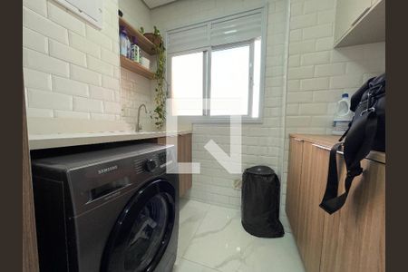 Apartamento à venda com 190m², 3 quartos e 3 vagas Apartamento à venda com 190m², 3 quartos e 3 vagasLavanderia