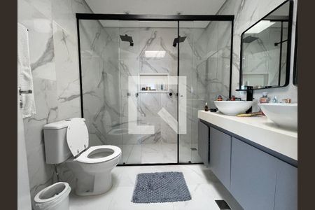 Apartamento à venda com 190m², 3 quartos e 3 vagas Apartamento à venda com 190m², 3 quartos e 3 vagasBanheiro da Suíte 1