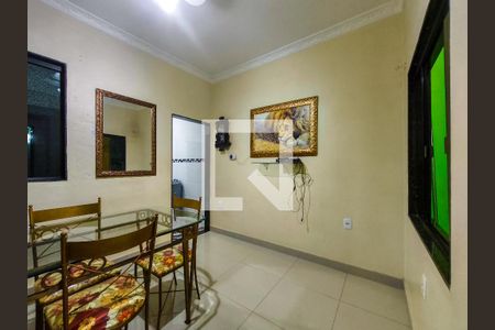 Sala de casa à venda com 4 quartos, 250m² em Catumbi, Rio de Janeiro