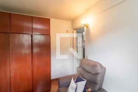 Quarto 1 de apartamento para alugar com 2 quartos, 42m² em Vila Silvia, São Paulo