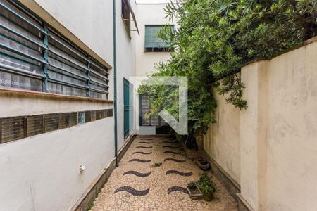 Casa à venda com 3 quartos, 240m² em Vila Mariana, São Paulo