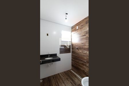 Apartamento à venda com 45m², 2 quartos e 1 vaga Apartamento à venda com 45m², 2 quartos e 1 vagaBanheiro