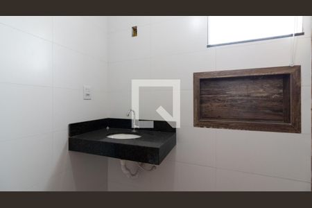 Apartamento à venda com 45m², 2 quartos e 1 vaga Apartamento à venda com 45m², 2 quartos e 1 vagaBanheiro