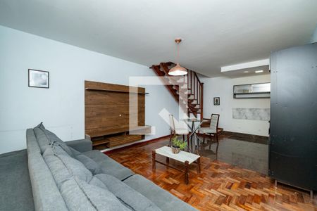 Sala de casa para alugar com 3 quartos, 150m² em Jardim Oriental, São Paulo