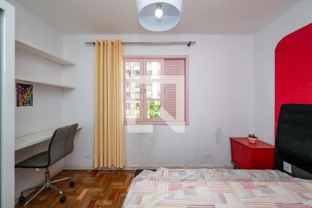 Quarto 1 de casa para alugar com 3 quartos, 150m² em Jardim Oriental, São Paulo