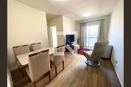 Sala de apartamento à venda com 2 quartos, 64m² em Centro, Jundiaí