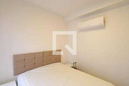 Suíte 1 de apartamento para alugar com 3 quartos, 134m² em Vila Anastácio, São Paulo