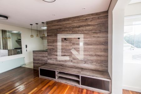 Sala de TV de apartamento à venda com 2 quartos, 72m² em Tamboré, Barueri