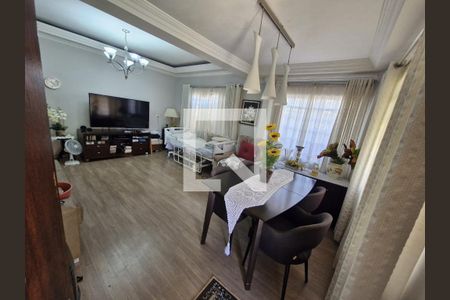 Sala de casa à venda com 2 quartos, 384m² em Vila Yara, Osasco