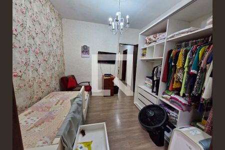 Quarto de casa à venda com 2 quartos, 384m² em Vila Yara, Osasco