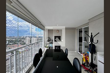 Varanda de apartamento para alugar com 2 quartos, 65m² em Santo Amaro, São Paulo