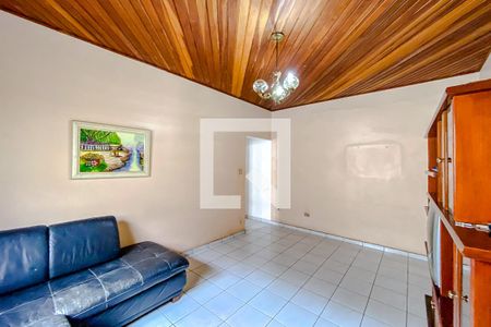 Sala de casa à venda com 5 quartos, 250m² em Vila Prudente, São Paulo