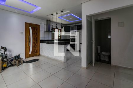 Sala de casa para alugar com 2 quartos, 150m² em Vila Sao Paulo, Mogi das Cruzes