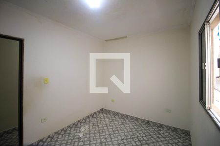 Quarto 2 de casa para alugar com 2 quartos, 150m² em Jardim Tiete, São Paulo