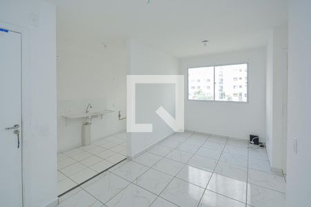 Sala de apartamento à venda com 2 quartos, 42m² em Usina Piratininga, São Paulo