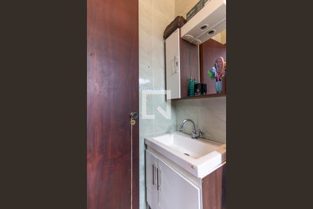 Casa à venda com 238m², 4 quartos e 2 vagas Casa à venda com 238m², 4 quartos e 2 vagasBanheiro da Suíte 2