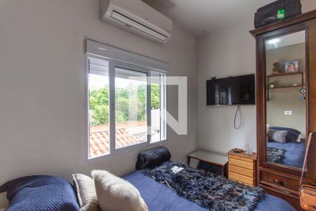 Casa à venda com 238m², 4 quartos e 2 vagas Casa à venda com 238m², 4 quartos e 2 vagasQuarto 2 - Suíte