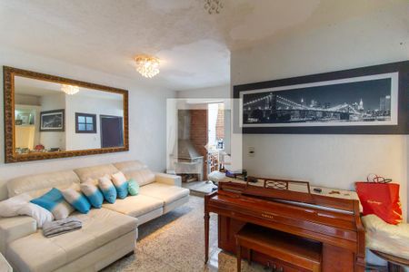 Casa à venda com 238m², 4 quartos e 2 vagas Casa à venda com 238m², 4 quartos e 2 vagasàrea de laser