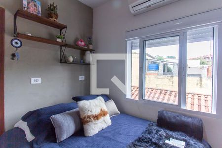 Casa à venda com 238m², 4 quartos e 2 vagas Casa à venda com 238m², 4 quartos e 2 vagasQuarto 2 - Suíte