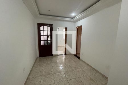 Sala de apartamento para alugar com 2 quartos, 55m² em Vila São Luis, Duque de Caxias