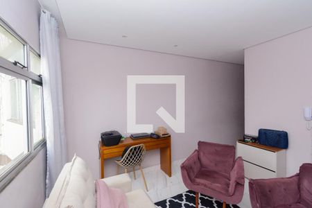 Sala de apartamento à venda com 3 quartos, 80m² em Amazonas, Contagem