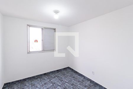 Quarto 1 de apartamento para alugar com 2 quartos, 52m² em Vila Silva Ribeiro, Carapicuíba