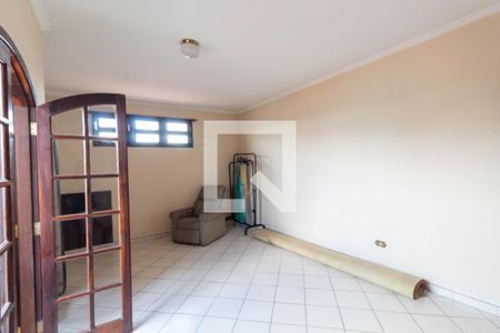 Casa à venda com 250m², 5 quartos e 5 vagas Casa à venda com 250m², 5 quartos e 5 vagasQuarto 4
