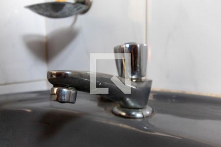 Casa à venda com 250m², 5 quartos e 5 vagas Casa à venda com 250m², 5 quartos e 5 vagasBanheiro - torneira