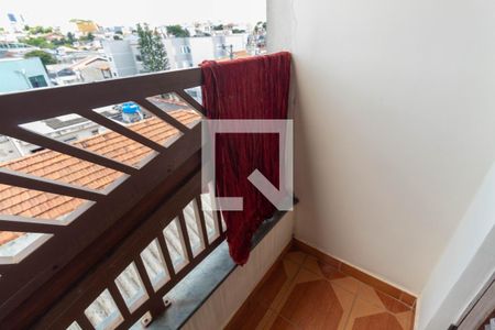 Casa à venda com 250m², 5 quartos e 5 vagas Casa à venda com 250m², 5 quartos e 5 vagasVaranda