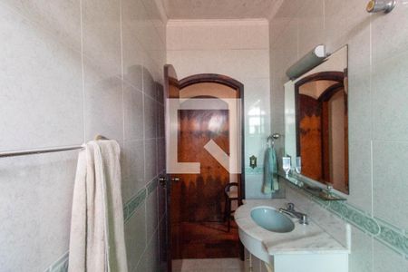 Casa à venda com 250m², 5 quartos e 5 vagas Casa à venda com 250m², 5 quartos e 5 vagasBanheiro da Suíte 2