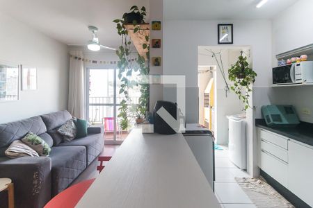 Sala/Cozinha de apartamento para alugar com 2 quartos, 56m² em Jardim Sao Pedro, Mogi das Cruzes