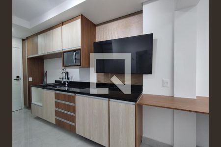 Sala/Cozinha de apartamento para alugar com 1 quarto, 32m² em Vila Gumercindo, São Paulo