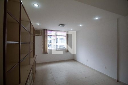 Quarto 1 de apartamento para alugar com 3 quartos, 140m² em Botafogo, Rio de Janeiro